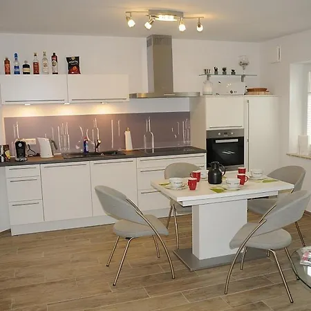 Apartment Leo *