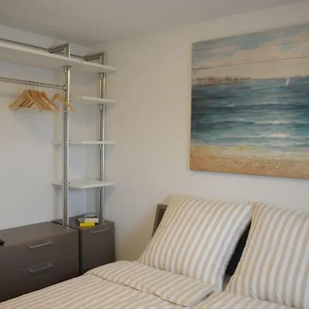 Apartment Leo
